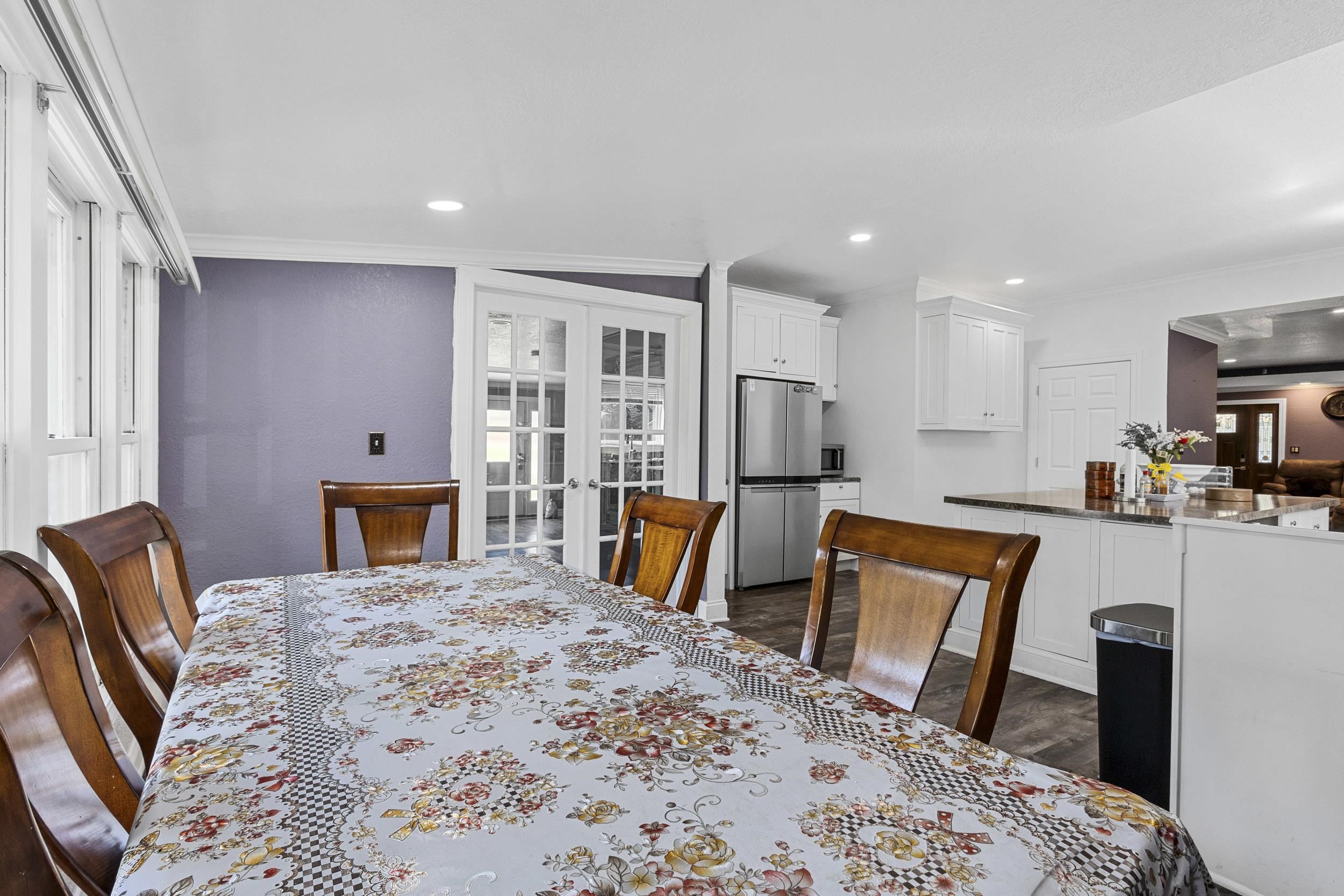 611 West Fulton Street Waupaca, WI 54981 - Photo 13 of 33