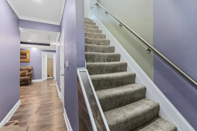 $295,000 | 611 West Fulton Street, Waupaca, WI 54981