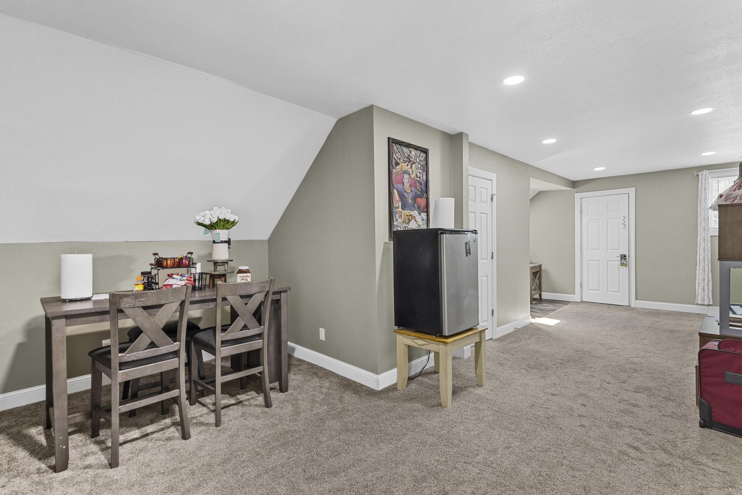 611 West Fulton Street Waupaca, WI 54981 - Photo 20 of 33