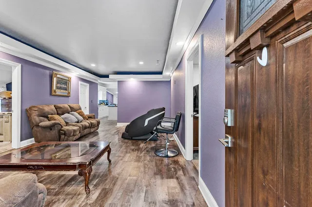 $295,000 | 611 West Fulton Street, Waupaca, WI 54981