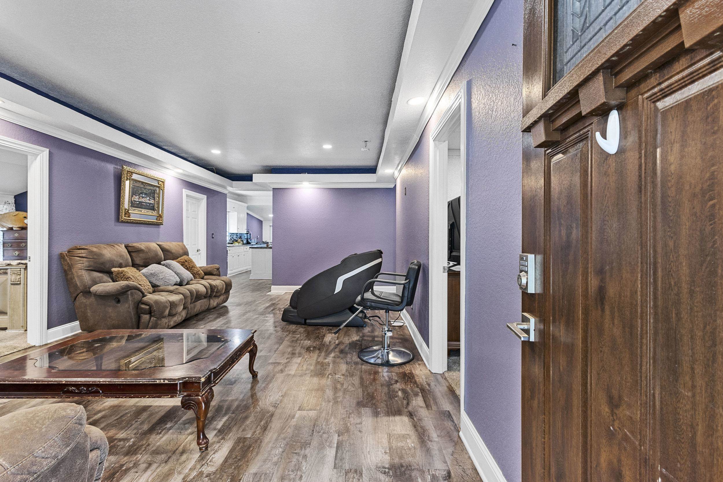 611 West Fulton Street Waupaca, WI 54981 - Photo 5 of 33