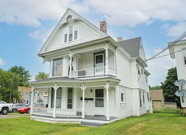 $599,000 | 17 Bridge Street, Pittsfield, NH 03263