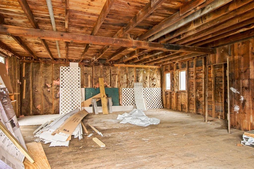 17 Bridge Street Pittsfield, NH 03263 - Photo 23 of 39