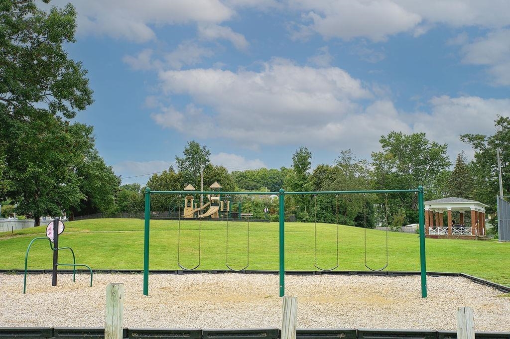 17 Bridge Street Pittsfield, NH 03263 - Photo 35 of 39