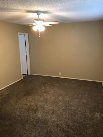 $1,995 | 220 Pinecrest Drive, Seagoville, TX 75159