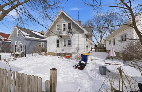 $259,900 | 2217 South 67th Place, Unit 2219, West Allis, WI 53219