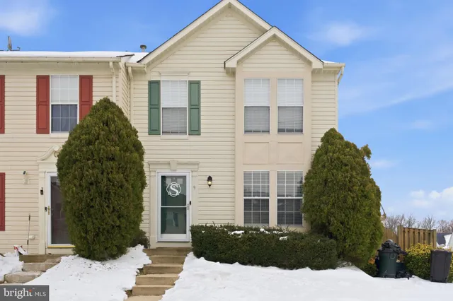 $2,250 | 9 Ketch Cay Court, Middle River, MD 21220