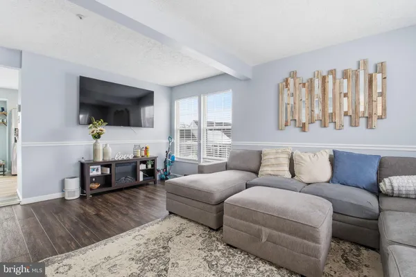 $2,250 | 9 Ketch Cay Court, Middle River, MD 21220