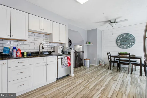 $2,250 | 9 Ketch Cay Court, Middle River, MD 21220