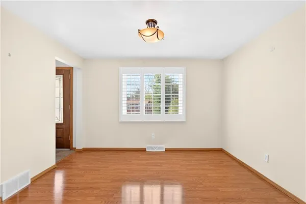 $239,000 | 1543 Roosevelt Avenue, South Park, PA 15129