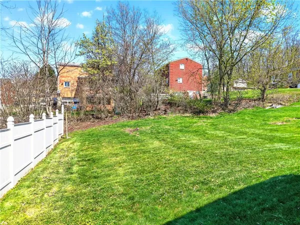 $239,000 | 1543 Roosevelt Avenue, South Park, PA 15129