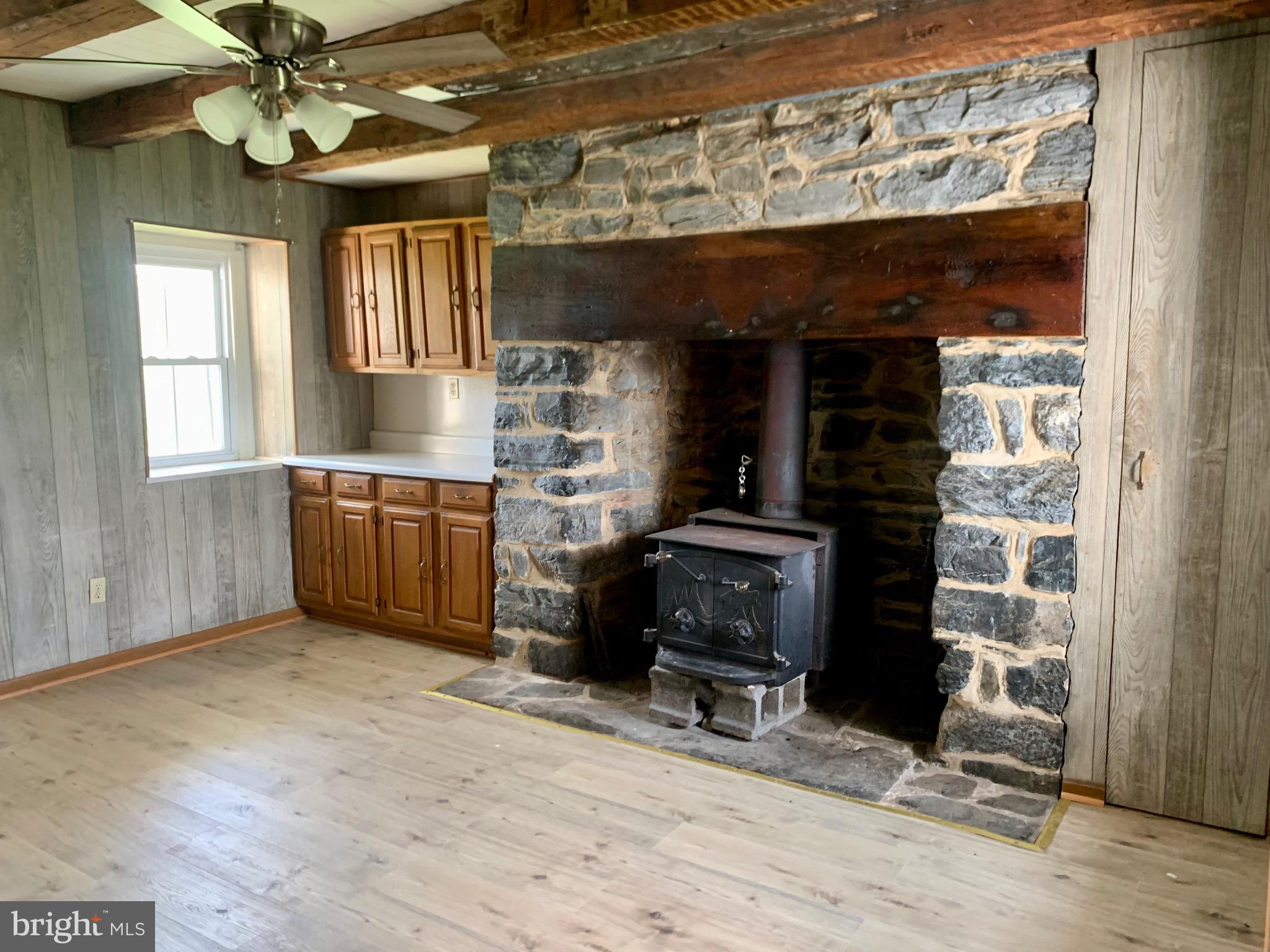 7234 Tommytown Road Sharpsburg, MD 21782 - Photo 7 of 40 a view of room with window and furniture