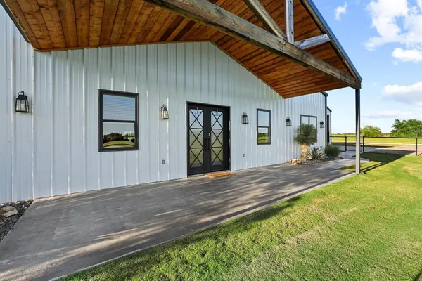 $1,490,000 | 435 Timberidge Lake Road, Graham, TX 76450