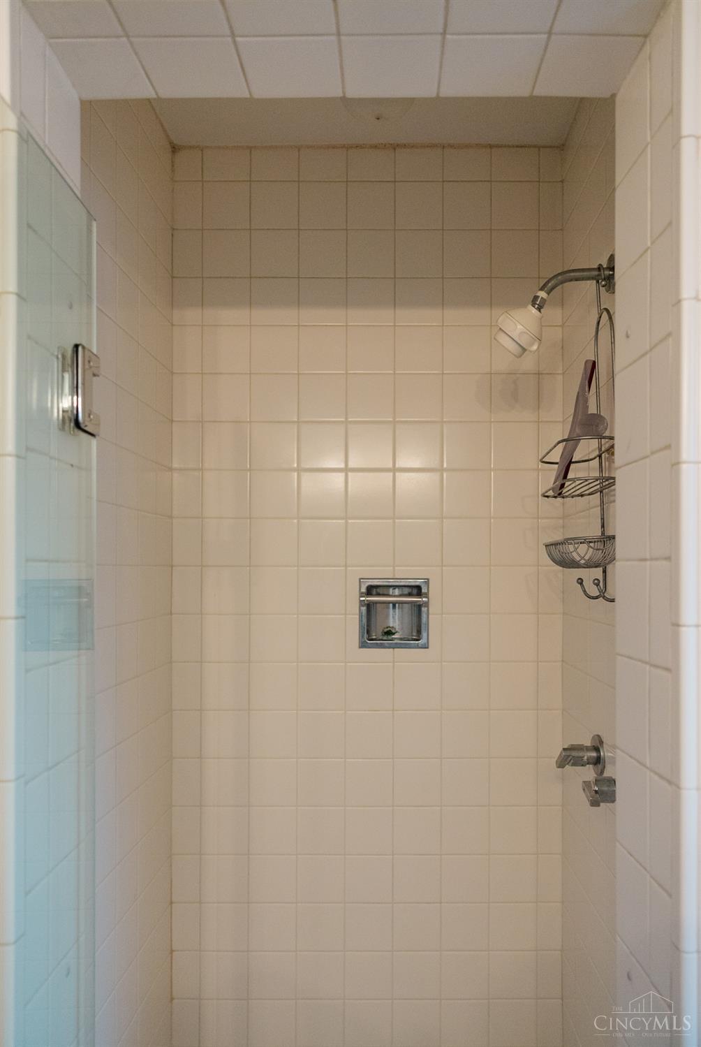 5765 Miami Road Cincinnati, OH 45243 - Photo 40 of 63 Gallery Image 40