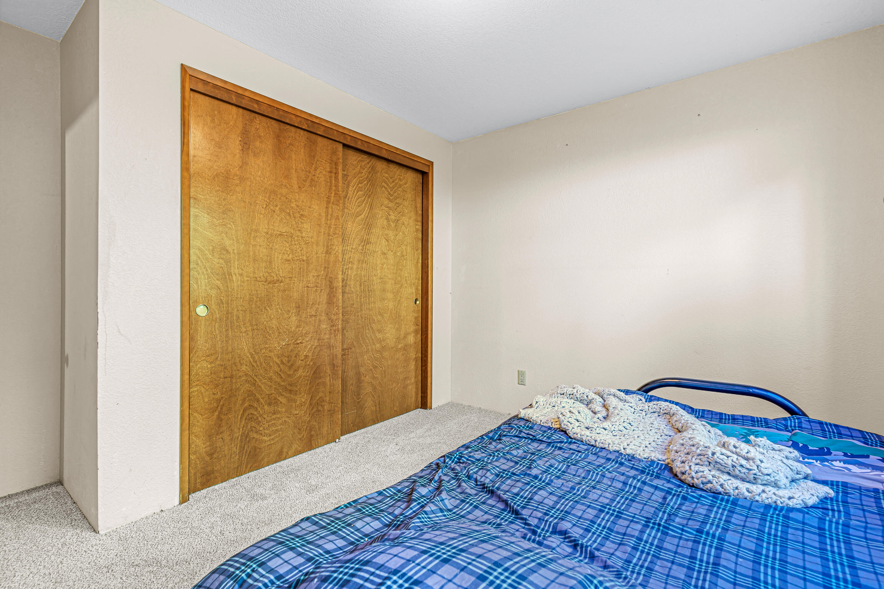 1306 Lewis Road Prospect, OR 97536 - Photo 23 of 66 9R9A9728