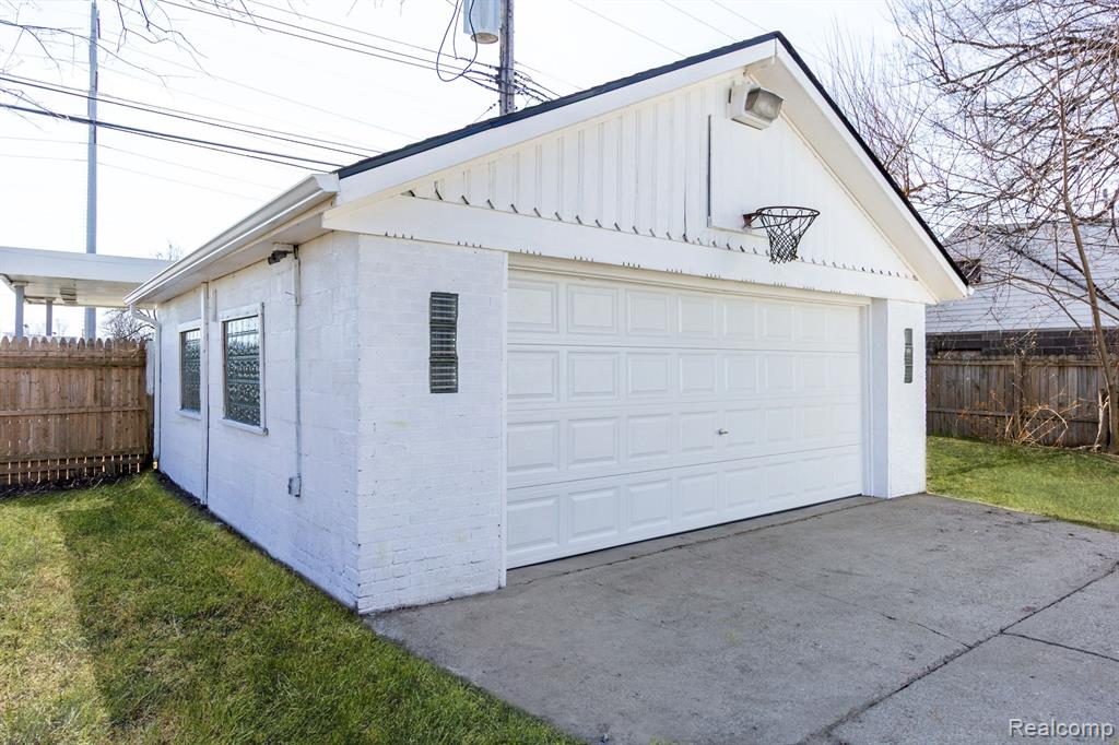 8316 Rivard Avenue Warren, MI 48089 - Photo 28 of 28 Gallery Image 28