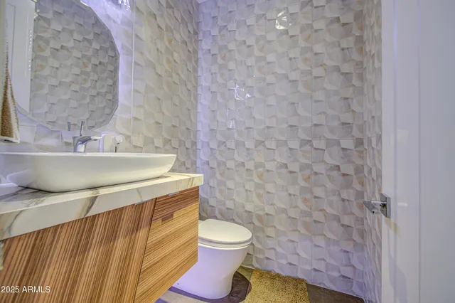 $2,194,000 | 5430 East Palo Brea Lane, Cave Creek, AZ 85331