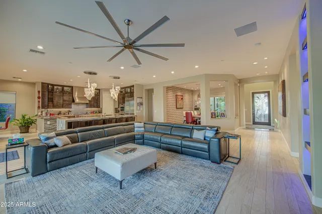 $2,194,000 | 5430 East Palo Brea Lane, Cave Creek, AZ 85331