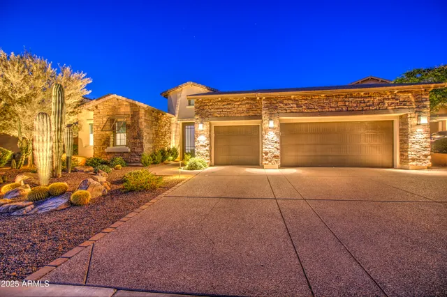 $2,194,000 | 5430 East Palo Brea Lane, Cave Creek, AZ 85331