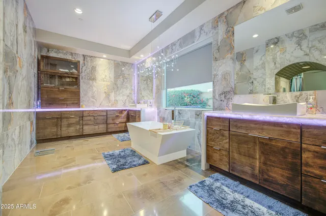 $2,194,000 | 5430 East Palo Brea Lane, Cave Creek, AZ 85331