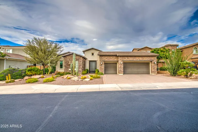 $2,194,000 | 5430 East Palo Brea Lane, Cave Creek, AZ 85331