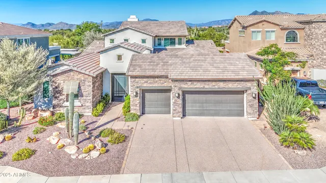 $2,194,000 | 5430 East Palo Brea Lane, Cave Creek, AZ 85331