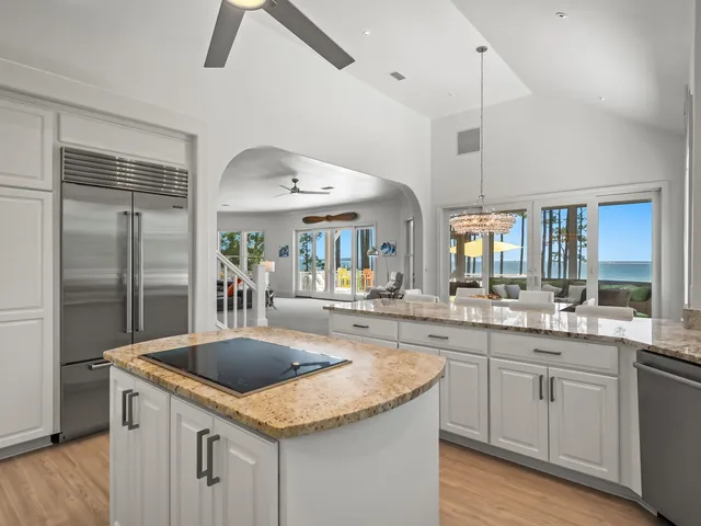 $1,895,000 | 4522 St Teresa Landing Road, Sopchoppy, FL 32358