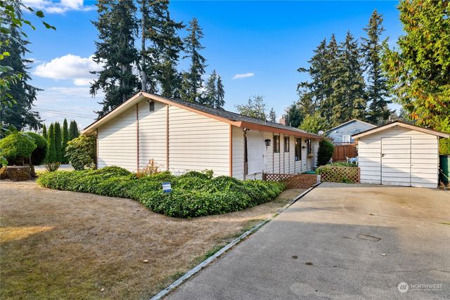$765,000 | 8818 118th Avenue Southeast, Newcastle, WA 98056