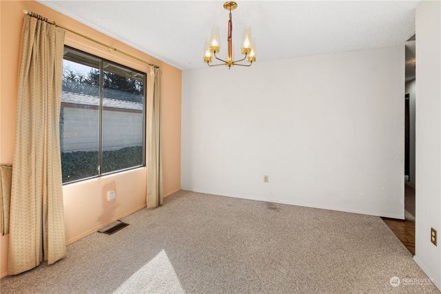 a view of a multi story building