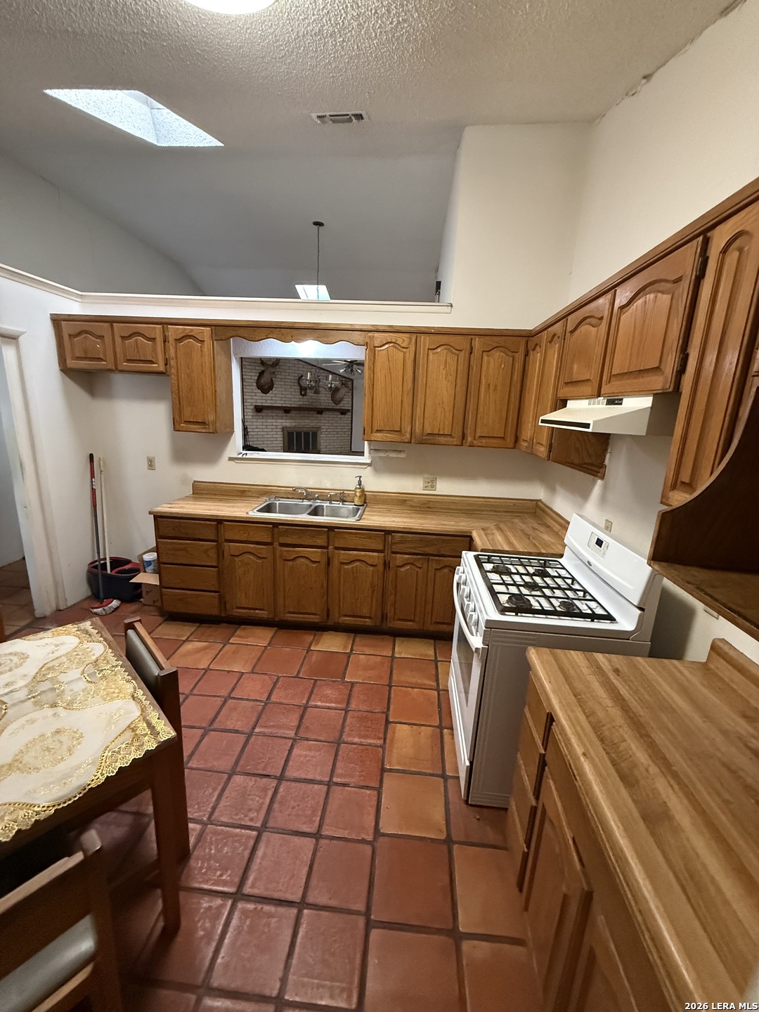 4139 Chandler Road San Antonio, TX 78222 - Photo 7 of 9