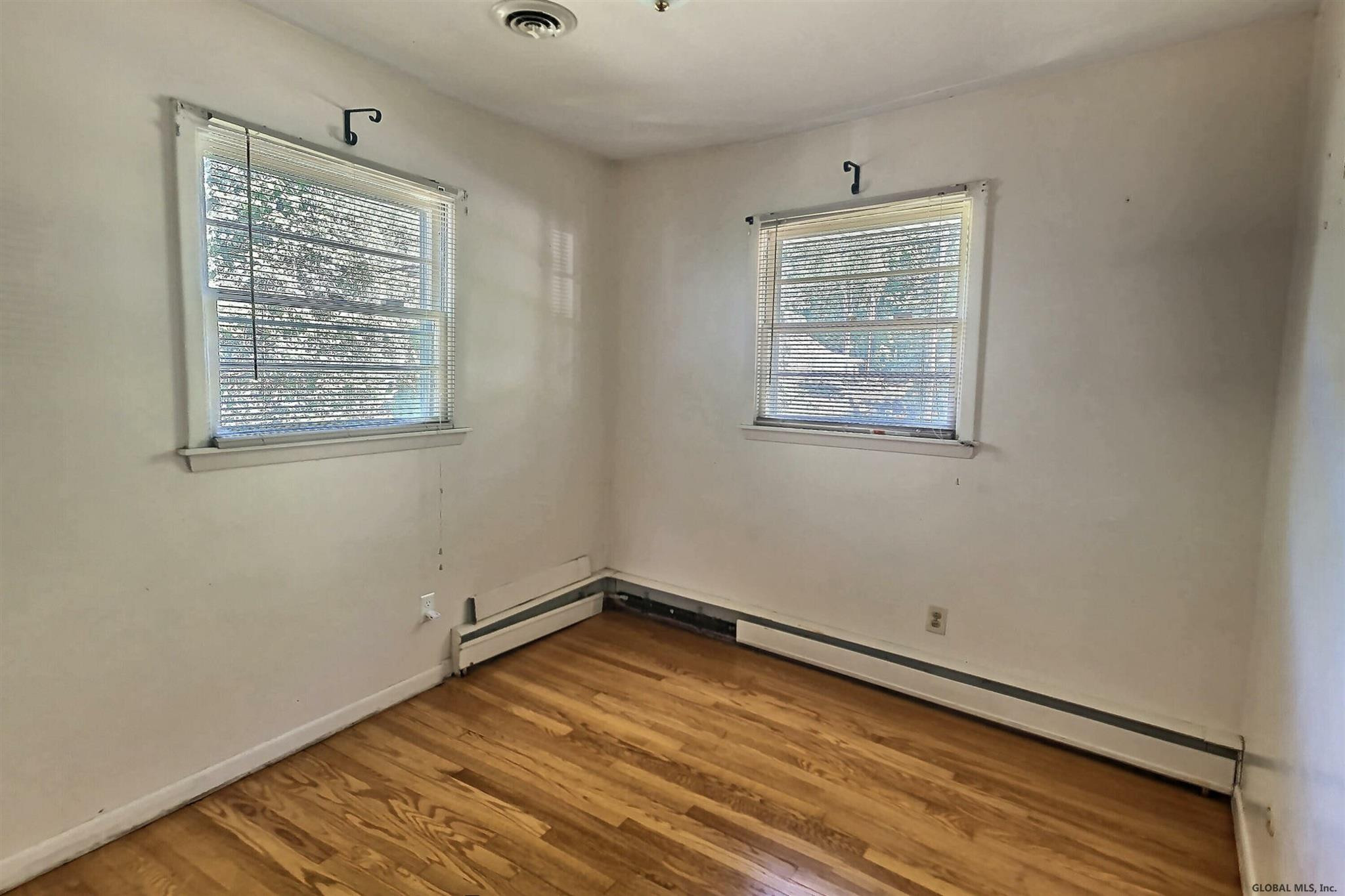 188 Consaul Road Colonie, NY 12205 - Photo 14 of 19 Photo 14