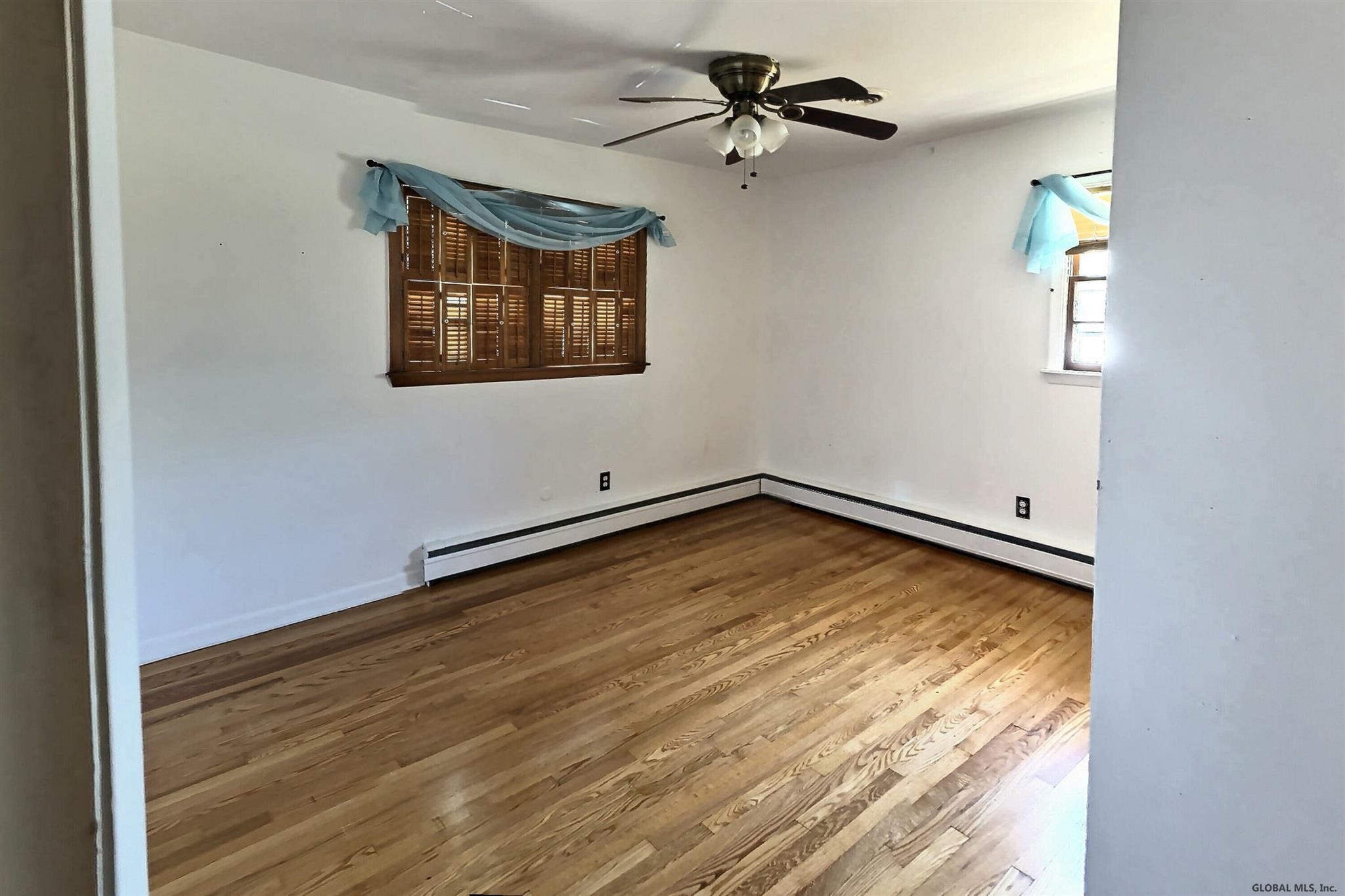 188 Consaul Road Colonie, NY 12205 - Photo 17 of 19 Photo 17