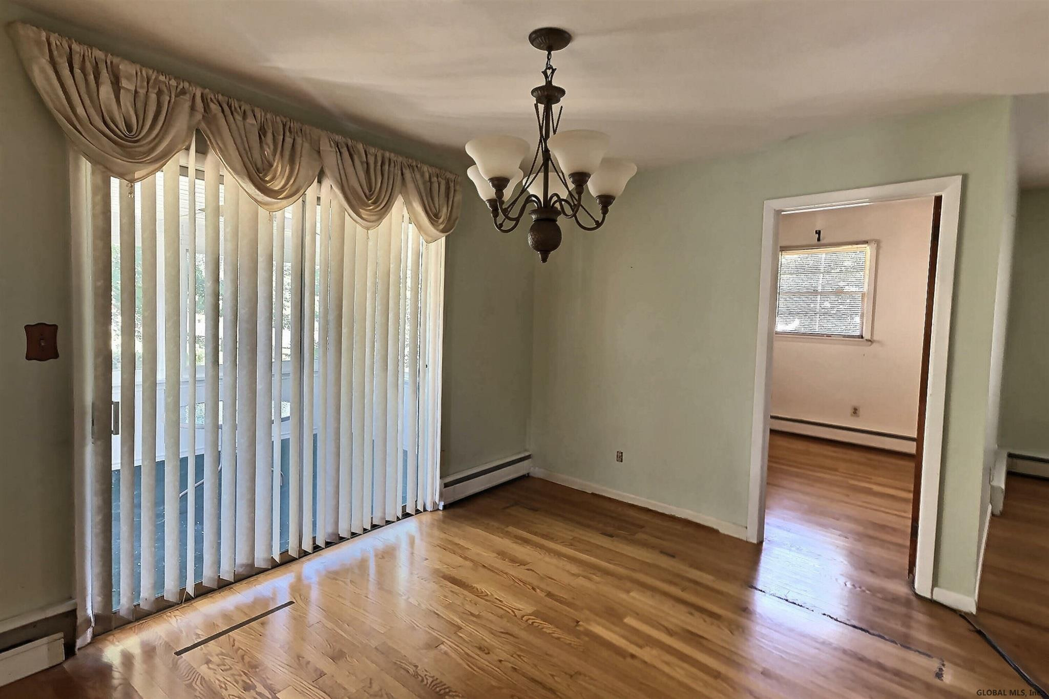 188 Consaul Road Colonie, NY 12205 - Photo 6 of 19 Photo 6