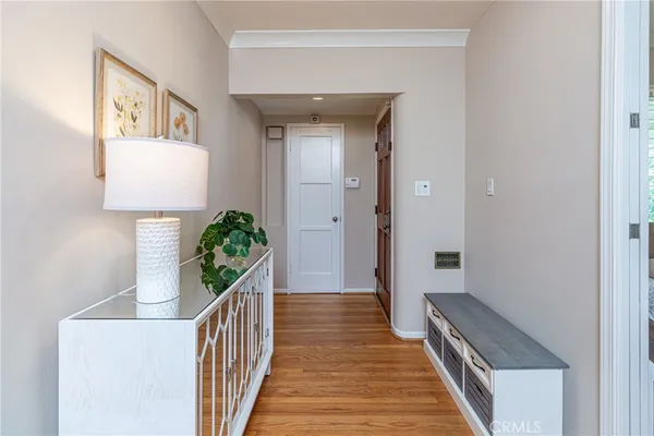 $1,499,000 | 409 South Lamer Street, Burbank, CA 91506
