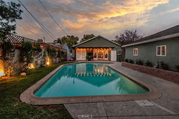 $1,499,000 | 409 South Lamer Street, Burbank, CA 91506