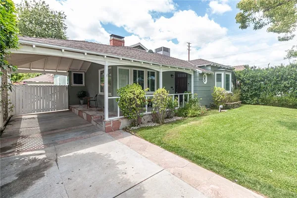 $1,499,000 | 409 South Lamer Street, Burbank, CA 91506