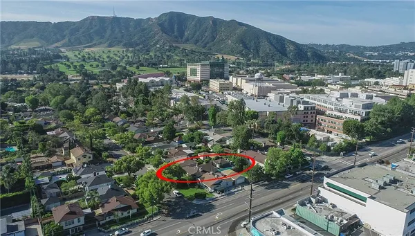 $1,499,000 | 409 South Lamer Street, Burbank, CA 91506