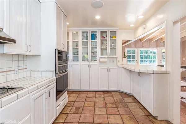 $1,499,000 | 409 South Lamer Street, Burbank, CA 91506