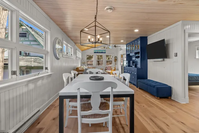 $1,390,000 | N1821 Oakland Road, Linn, WI 53147