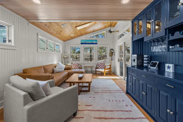 $1,390,000 | N1821 Oakland Road, Linn, WI 53147