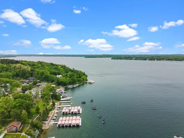 $1,390,000 | N1821 Oakland Road, Linn, WI 53147