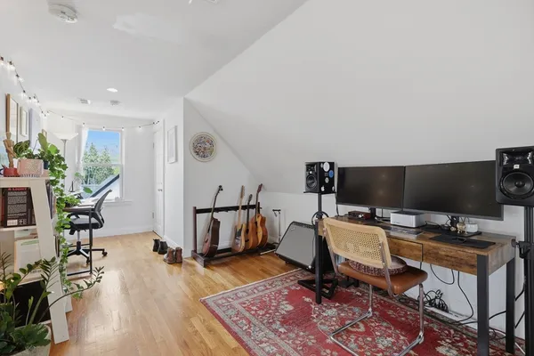 $389,999 | 13 Roy Street, Unit 3, Swampscott, MA 01907