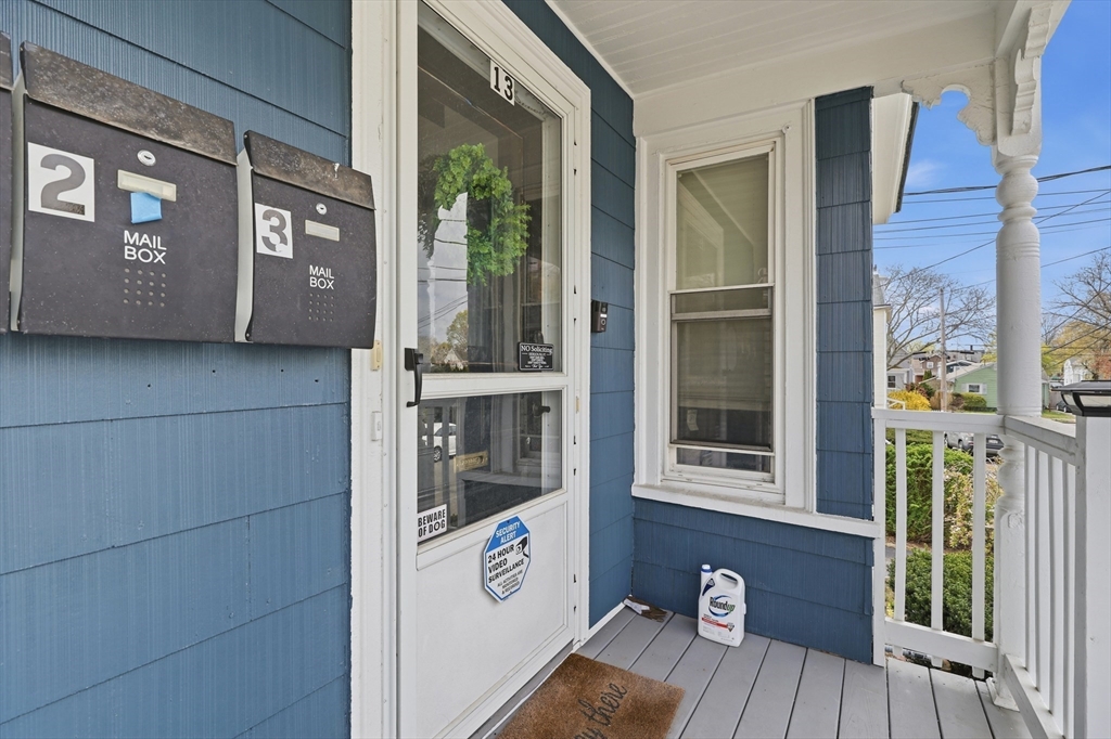 13 Roy Street, Unit 3 Swampscott, MA 01907 - Photo 5 of 26