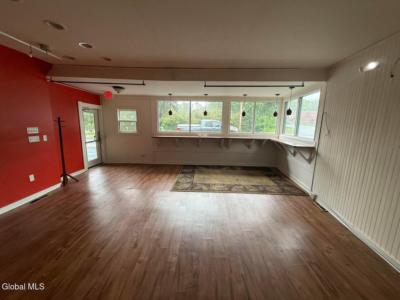 258 Alplaus Avenue Glenville, NY 12008 - Photo 3 of 4 Interior