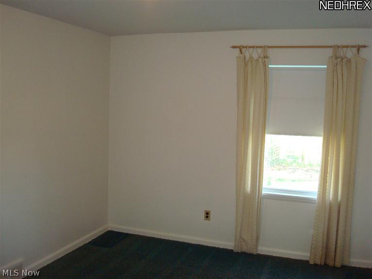 237 Valleyview Avenue Northwest Canton, OH 44708 - Photo 10 of 16 Gallery Image 10
