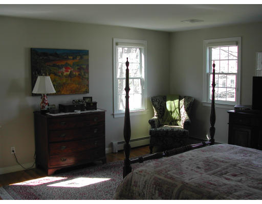 302 Webster Street Needham, MA 02494 - Photo 13 of 19 Gallery Image 13