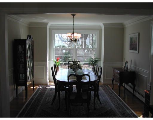 302 Webster Street Needham, MA 02494 - Photo 3 of 19 Gallery Image 3