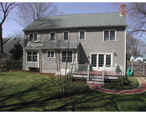 302 Webster Street Needham, MA 02494 - Photo 6 of 19 Gallery Image 6