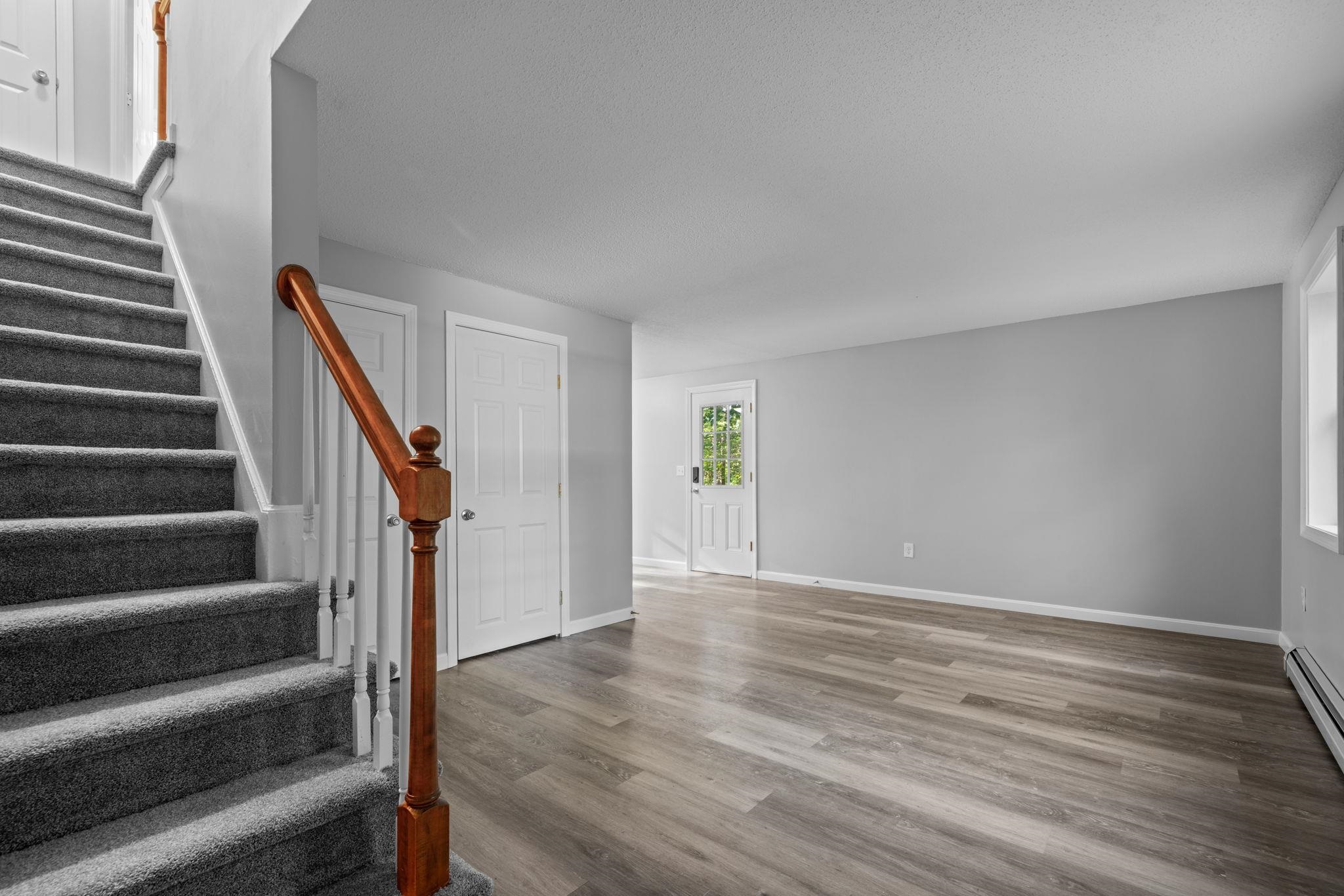 9 Cub Circle, Unit 12 Amherst, NH 03031 - Photo 7 of 21