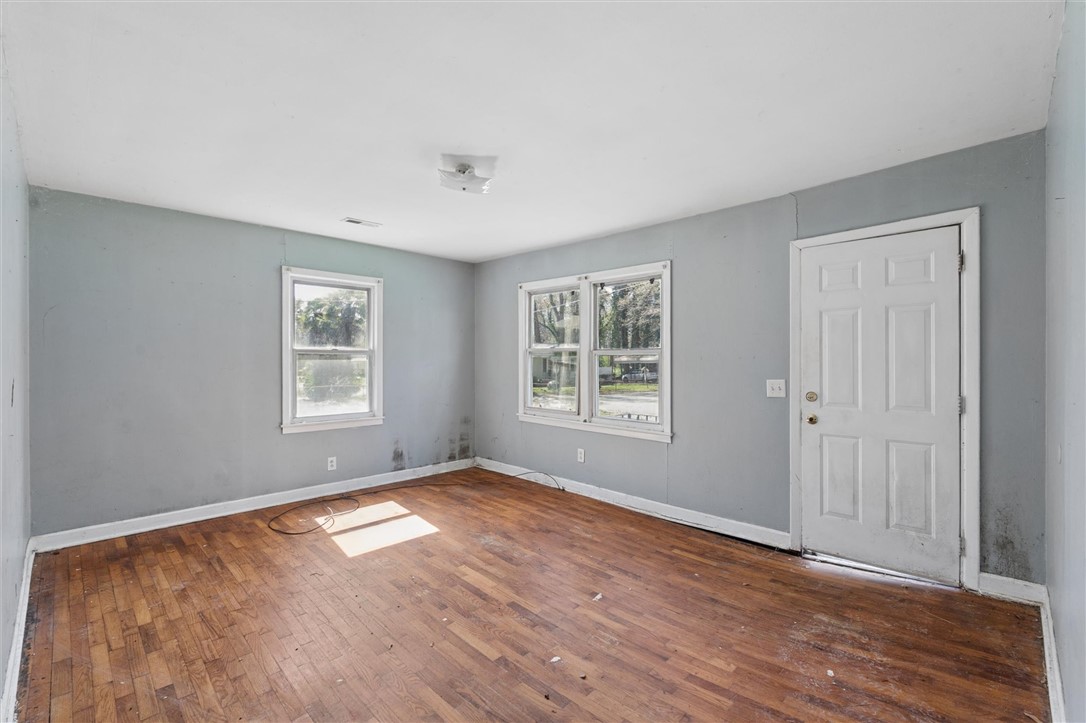 1500 Phyllis Drive Anderson, SC 29621 - Photo 5 of 20